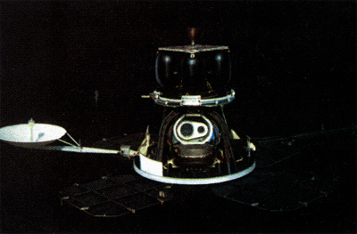 Space vehicle "Lunar Orbiter"